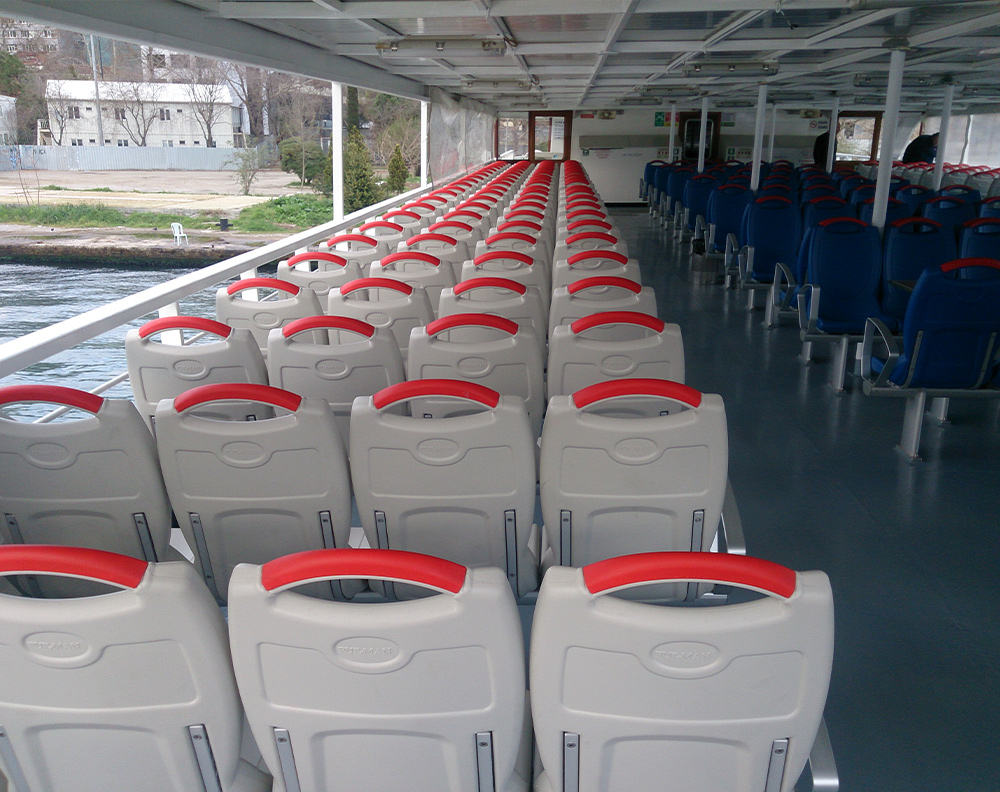 ferry-plastic-seat
