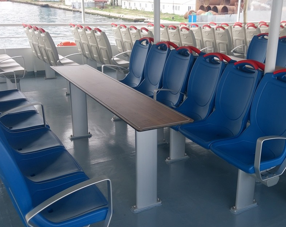 ferry-plastic-seat